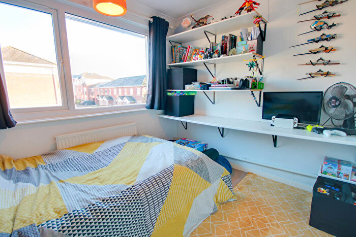 3 Bedroom Terraced House For Sale In Bitterne Village! Kitchen/breakfast Room! A Must See!, SO18