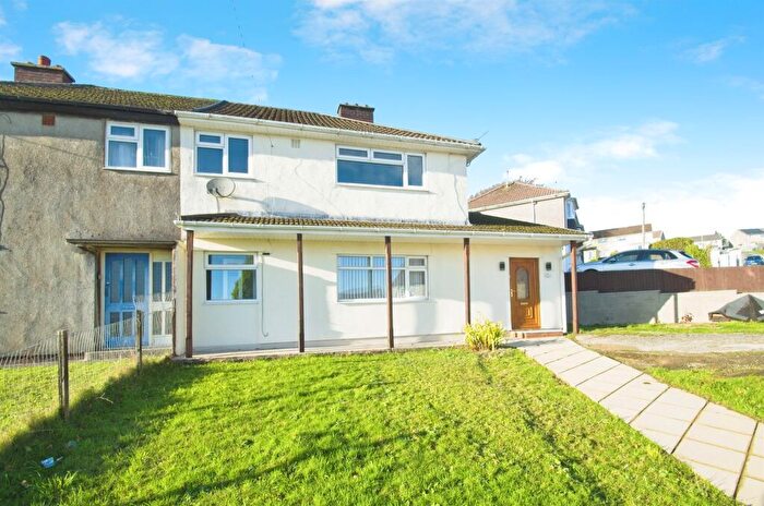 3 Bedroom Semi-Detached House For Sale In Manley Close, Tonyrefail, Porth, CF39