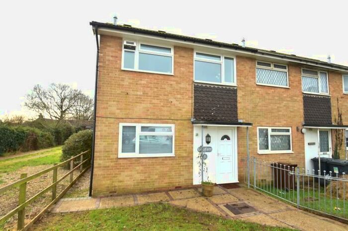 3 Bedroom End Of Terrace House To Rent In Western Road, Hailsham, East Sussex, BN27
