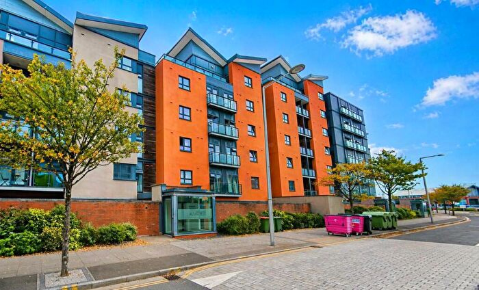 1 Bedroom Flat For Sale In Flat Altamar, Swansea, West Glamorgan, SA1