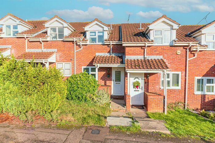 Terraced House To Rent In Bradmore Way, Lower Earley, Reading, RG6