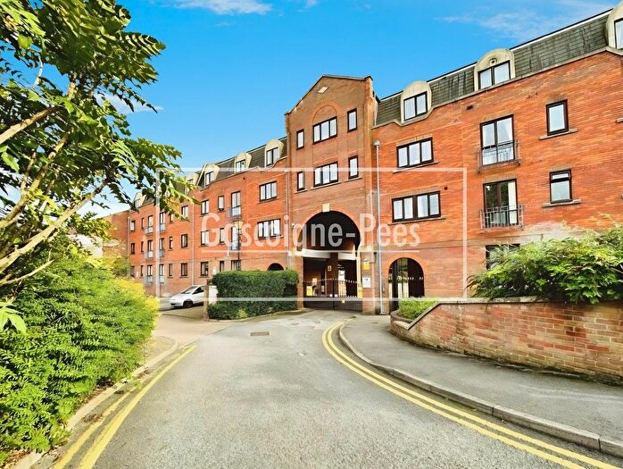 2 Bedroom Flat To Rent In Sidmouth Street, Reading, RG1