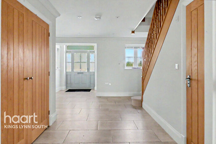 4 Bedroom Semi-Detached House For Sale In Stanhoe Road, Docking, PE31