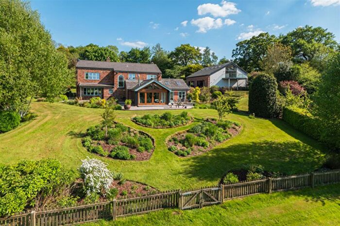 4 Bedroom Detached House For Sale In Luddington Hill, Utkinton, CW6