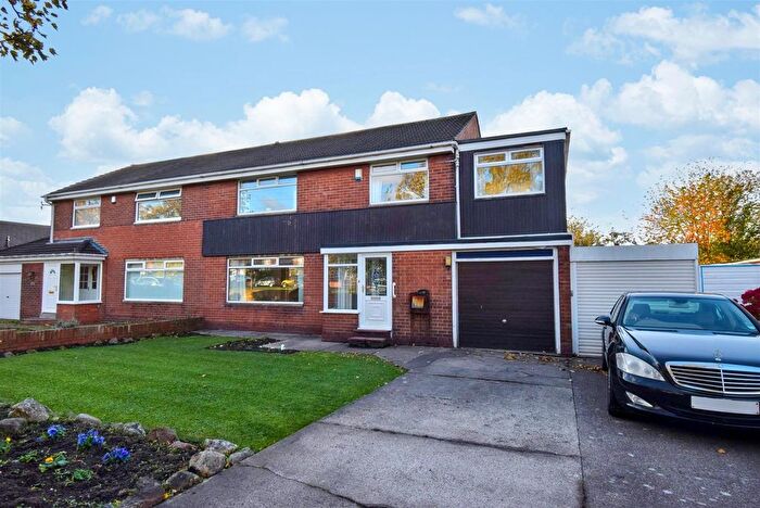 4 Bedroom Semi Detached House For Sale In King George Road, South Shields, NE34