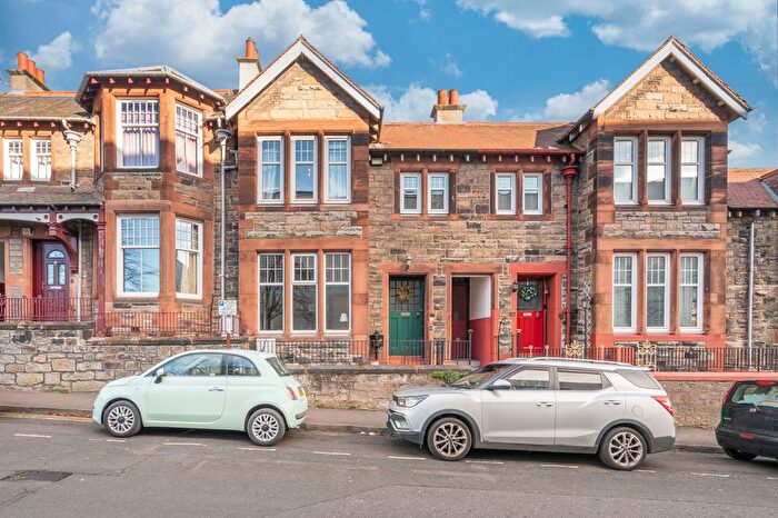 3 Bedroom Terraced House For Sale In Carlyle Road, Kirkcaldy, KY1