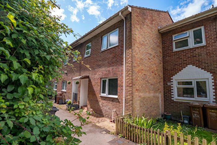 3 Bedroom Terraced House For Sale In Galahad Close, Andover, SP10