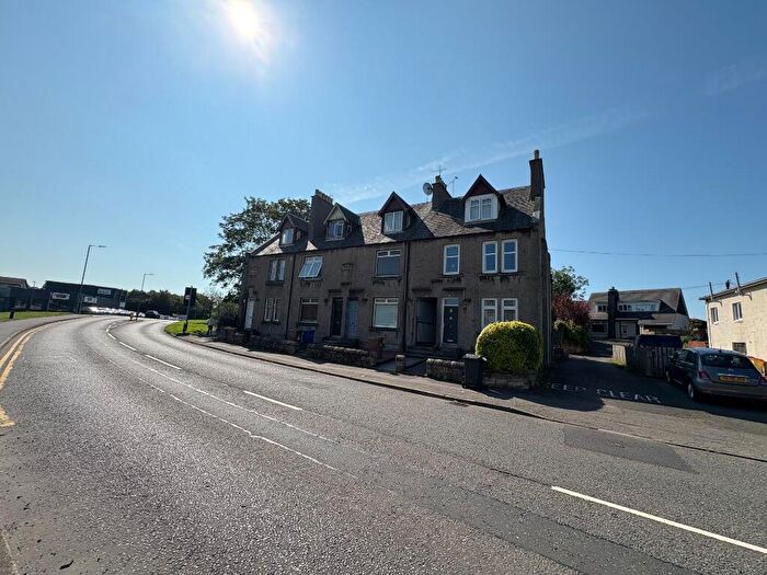 2 Bedroom Maisonette To Rent In Newmarket, Bannockburn, Stirling, FK7