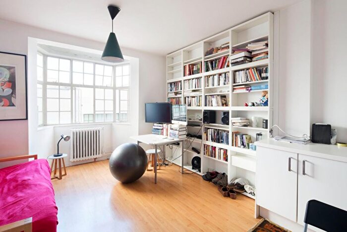 Property To Rent In Woburn Place, Russell Square, WC1H