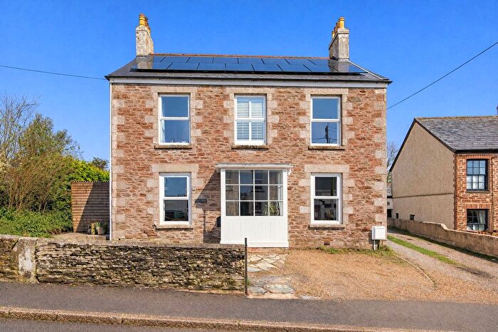 4 Bedroom Detached House For Sale In Fore Street, Grampound Road, TR2