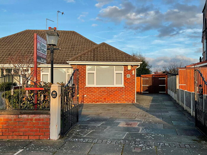 2 Bedroom Semi-Detached Bungalow For Sale In Merepark Drive, Marshside, Southport, PR9