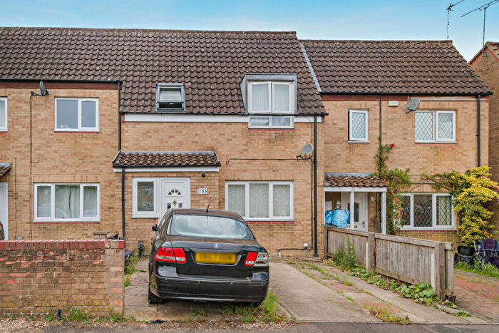 4 Bedroom Terraced House For Sale In Godolphin Close, Swindon, SN5