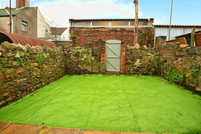 2 Bedroom Apartment To Rent In Cowbridge Road East, Canton, CF5