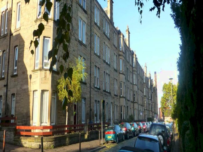 2 Bedroom Flat To Rent In Merchiston Grove, Shandon, Edinburgh, EH11