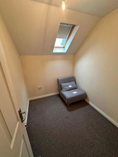 4 Bedroom Town House To Rent In Cinnamon Close, Northenden, M22