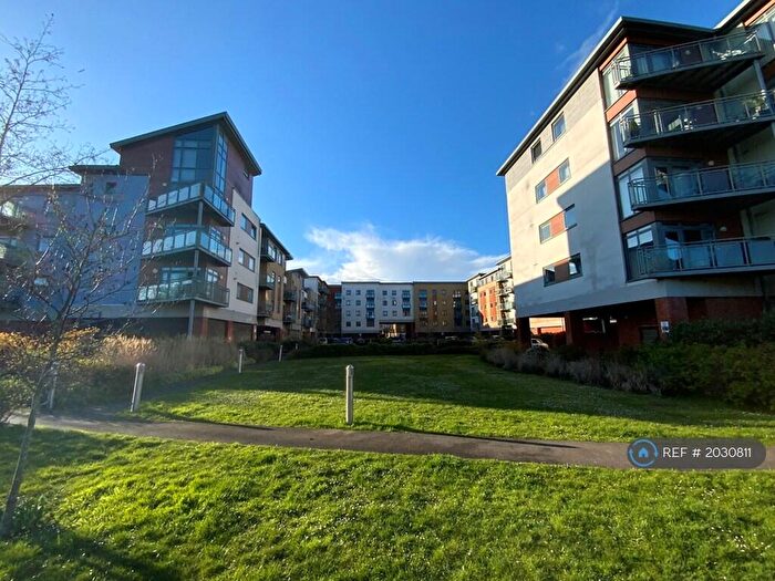 2 Bedroom Flat To Rent In Kent, Hart Street, ME16