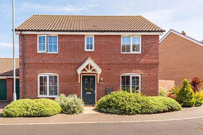 3 Bedroom Detached House For Sale In Moorhen Close, Sprowston, NR7