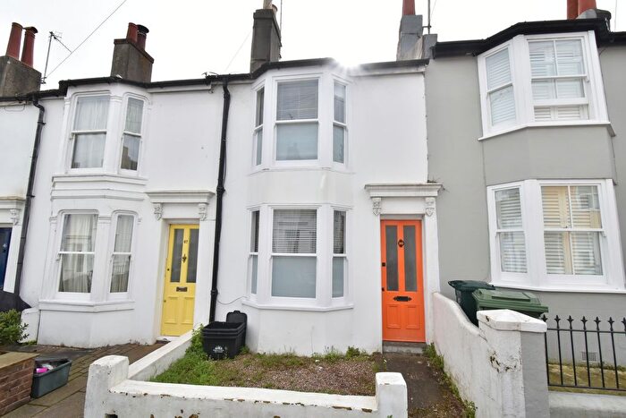 2 Bedroom Terraced House To Rent In Hanover Terrace, Brighton, BN2