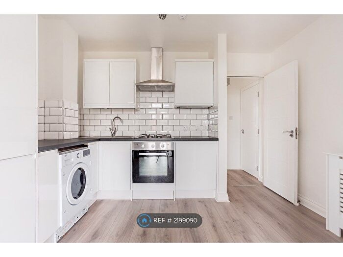 1 Bedroom Flat To Rent In Balfour Road, Brighton, BN1