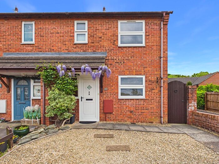 3 Bedroom Semi-Detached House For Sale In Beeches Road, Charlton Kings, GL53