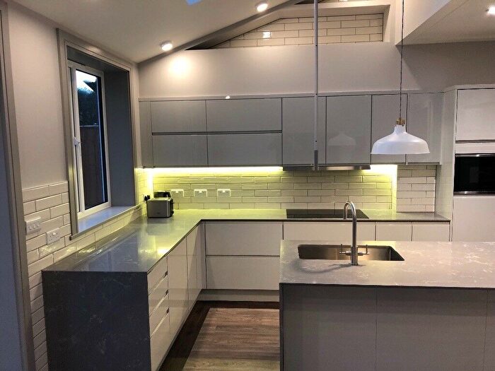 3 Bedroom Semi-Detached House To Rent In Red Lion Lane, London, SE18