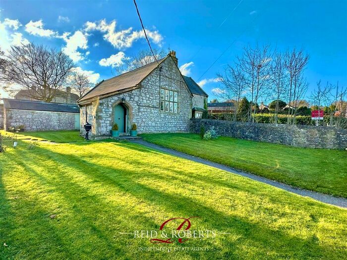 3 Bedroom Property For Sale In Gorsedd, Holywell, CH8