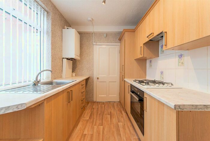 2 Bedroom Flat To Rent In Relton Avenue, Byker, Newcastle Upon Tyne, NE6