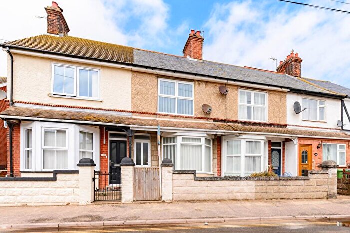3 Bedroom Terraced House For Sale In Beach Road, Caister-On-Sea, NR30