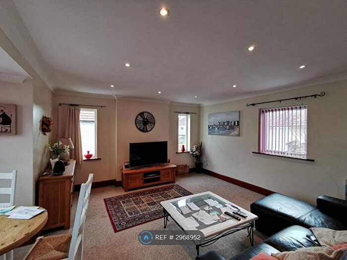 1 Bedroom Flat To Rent In Southern Road, Bournemouth, BH6