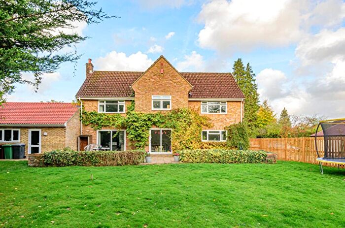 4 Bedroom Detached House To Rent In Southdown Road, Shawford, Winchester, Hampshire, SO21