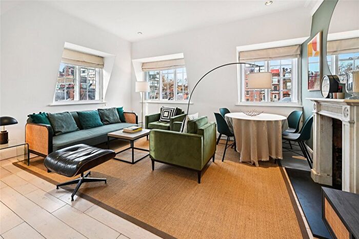 2 Bedroom Flat To Rent In Shepherd Street, Shepherd Market, W1J