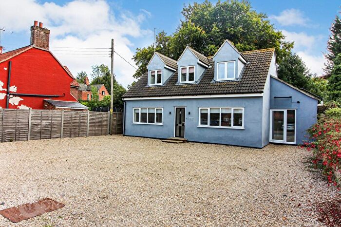 5 Bedroom Chalet For Sale In West End, Costessey, Norwich, NR8