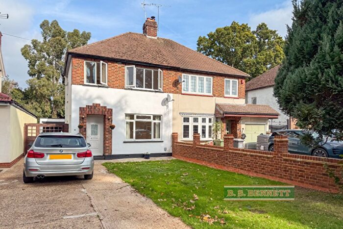 3 Bedroom Semi-Detached House To Rent In Datchet, Berkshire, SL3