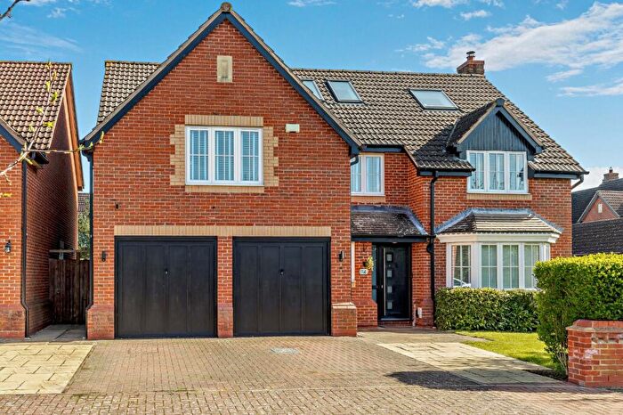 6 Bedroom Detached House For Sale In Audley Close, Great Gransden, SG19