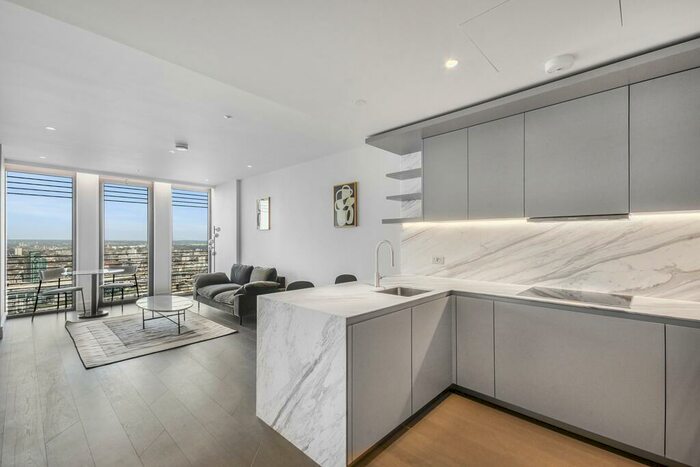 1 Bedroom Apartment To Rent In Houndsditch London, EC3A