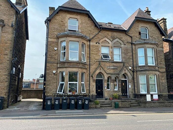 House Of Multiple Occupation For Sale In East Parade, Harrogate, North Yorkshire, HG1