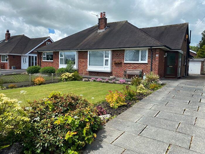 3 Bedroom Bungalow For Sale In Lower Lane, Preston, PR3