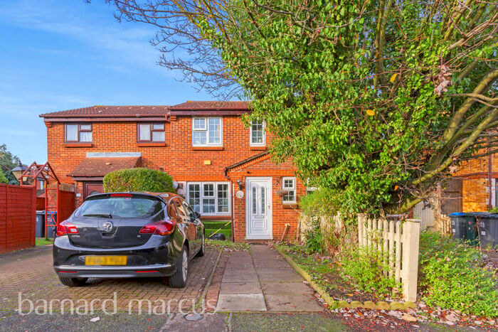 3 Bedroom House To Rent In Spring Grove, Mitcham, CR4