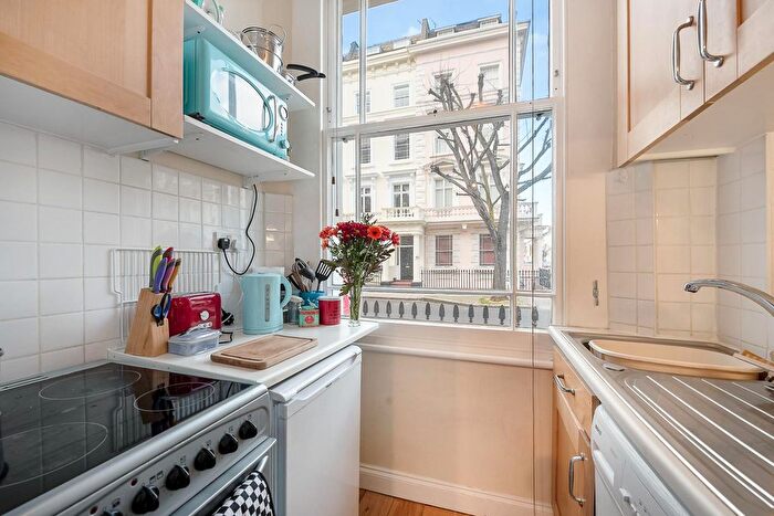 1 Bedroom Flat To Rent In Gloucester Street, London, SW1V