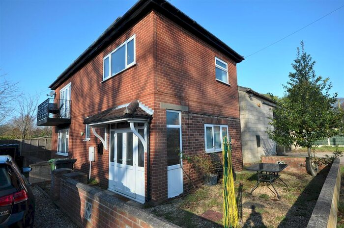 2 Bedroom Detached House To Rent In Long Ridge Lane, Upper Poppleton, York, YO26