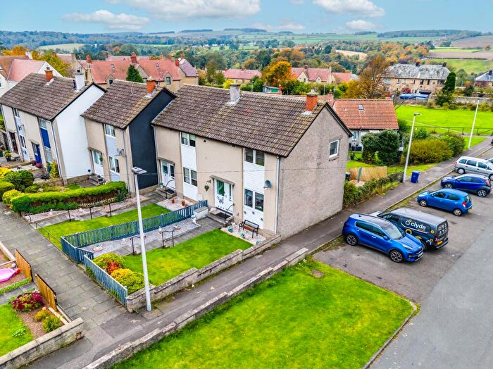 2 Bedroom End Of Terrace House For Sale In Oxenfoord Drive, Pathhead, Midlothian, EH37
