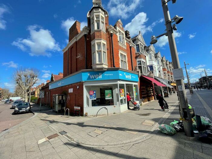 3 Bedroom Flat To Rent In High Street, Walthamstow, E17