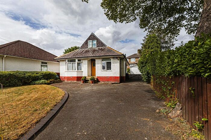 4 Bedroom Detached Bungalow For Sale In Oakes Road South, Oakes, Huddersfield, HD3