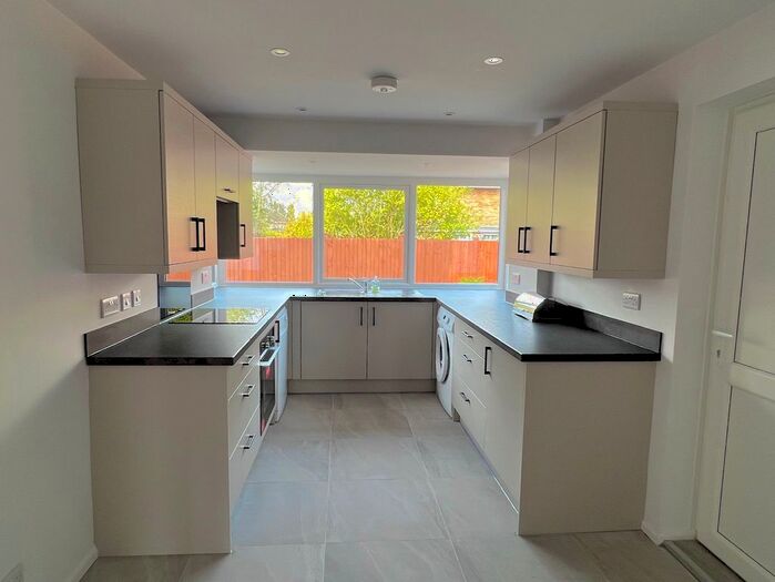 3 Bedroom Semi-Detached House To Rent In Deramore Drive, Badger Hill, York, North Yorkshire, YO10