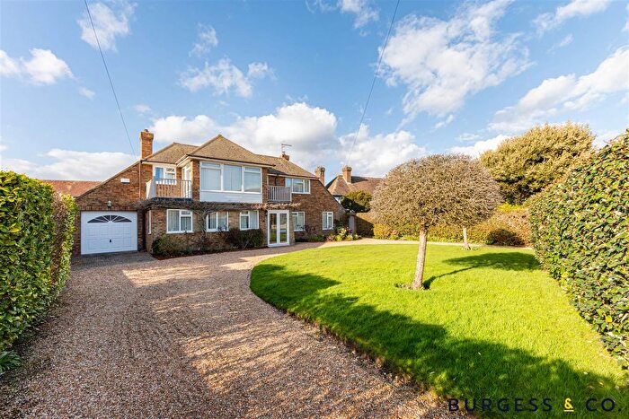 3 Bedroom Detached House For Sale In Hartfield Road, Bexhill-On-Sea, TN39