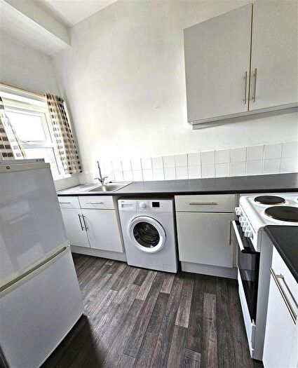 1 Bedroom Block Of Flats To Rent In Anlaby Road, Hull, HU4
