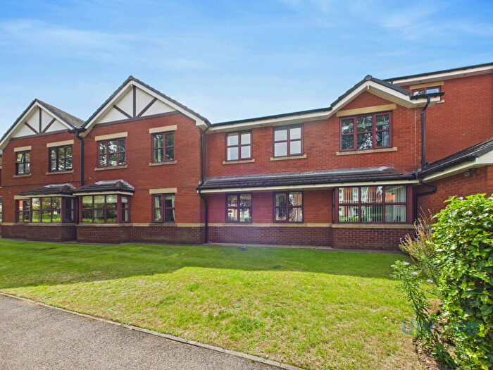 1 Bedroom Apartment For Sale In Oxford Court, Oxford Road, Lytham St. Annes, FY8