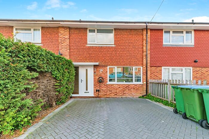 2 Bedroom Terraced House For Sale In Hythe Crescent, Seaford, BN25