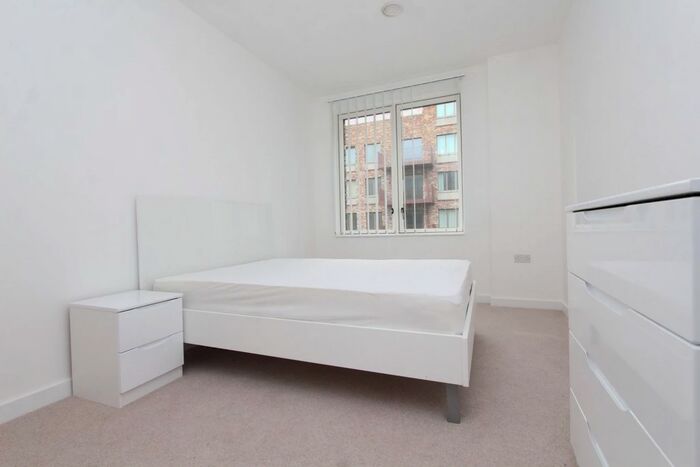 1 Bedroom House To Rent In Frobisher Yard, London, E16