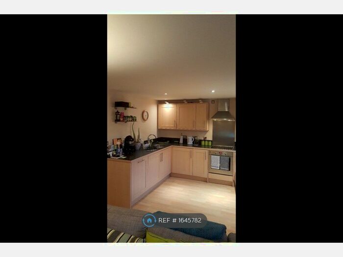 2 Bedroom Flat To Rent In Jenner House, Nottingham, NG3